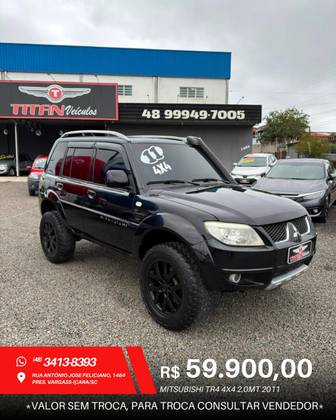 MITSUBISHI PAJERO 2.5 HD 4X4 8V TURBO INTERCOOLER DIESEL 4P MANUAL MITSUBISHI PAJERO 2.5 HD 4X4 8V TURBO INTERCOOLER DIESEL 4P MANUAL